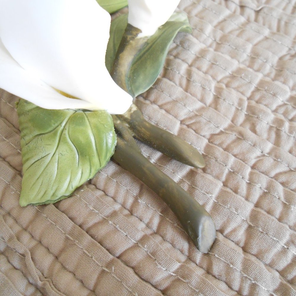 Bisque Porcelain Flower - Picture 7 of 8